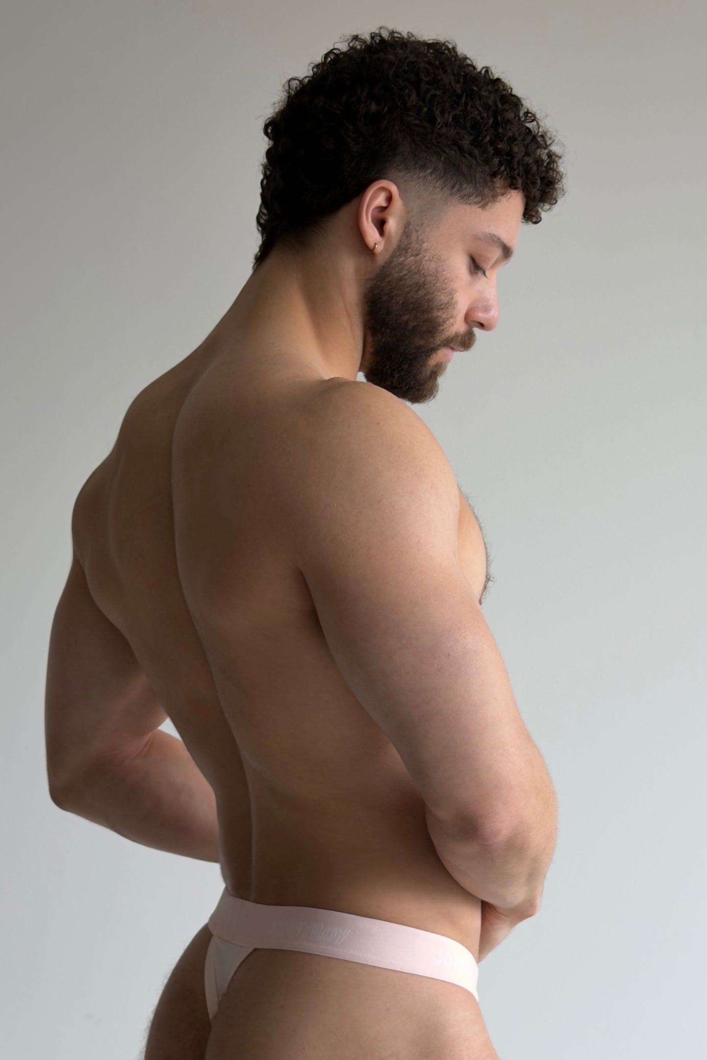 softcore thong - seashell